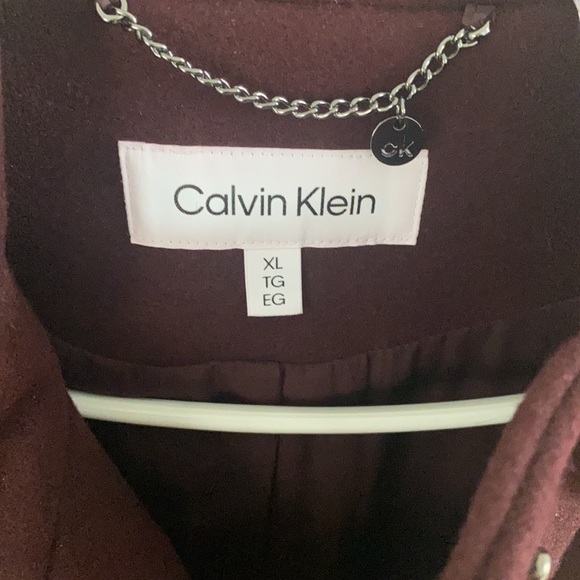 Calvin Klein Walker Coat in Bordeaux - Picture 15 of 16